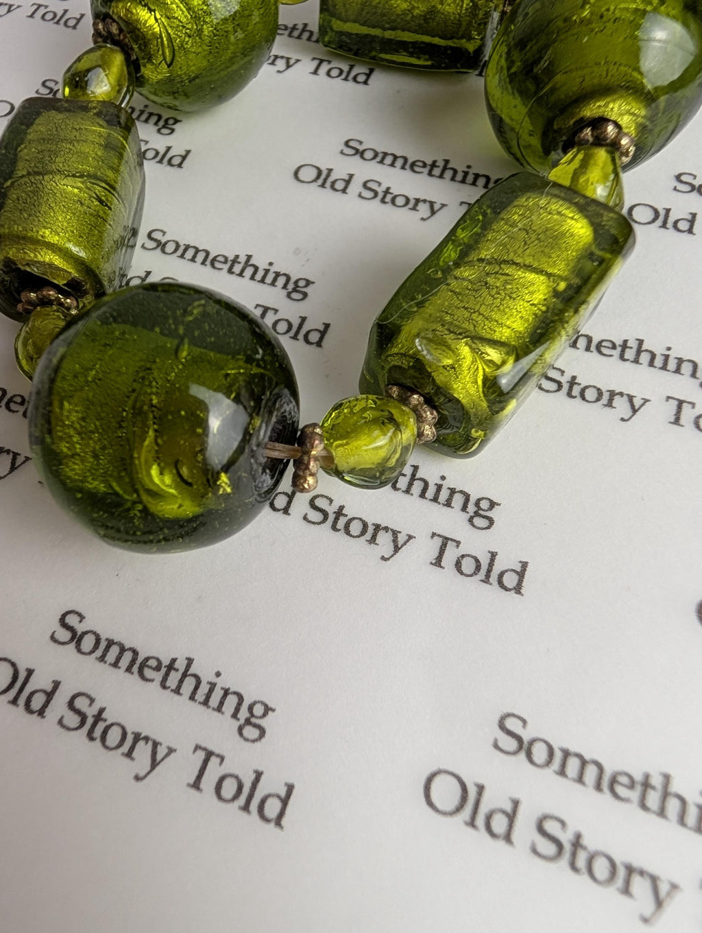 Murano Style Green Foil Glass Bracelet – Chunky Lampwork Statement Wristlet (1980s) __etsy:8040860950