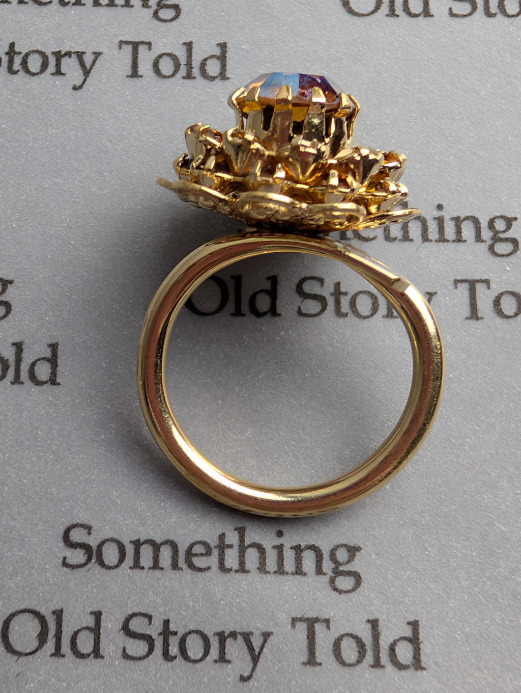 Sarah Coventry Amber Ice Ring | 1960s Aurora Borealis Sunburst Statement (Signed Cov) __etsy:8038837101