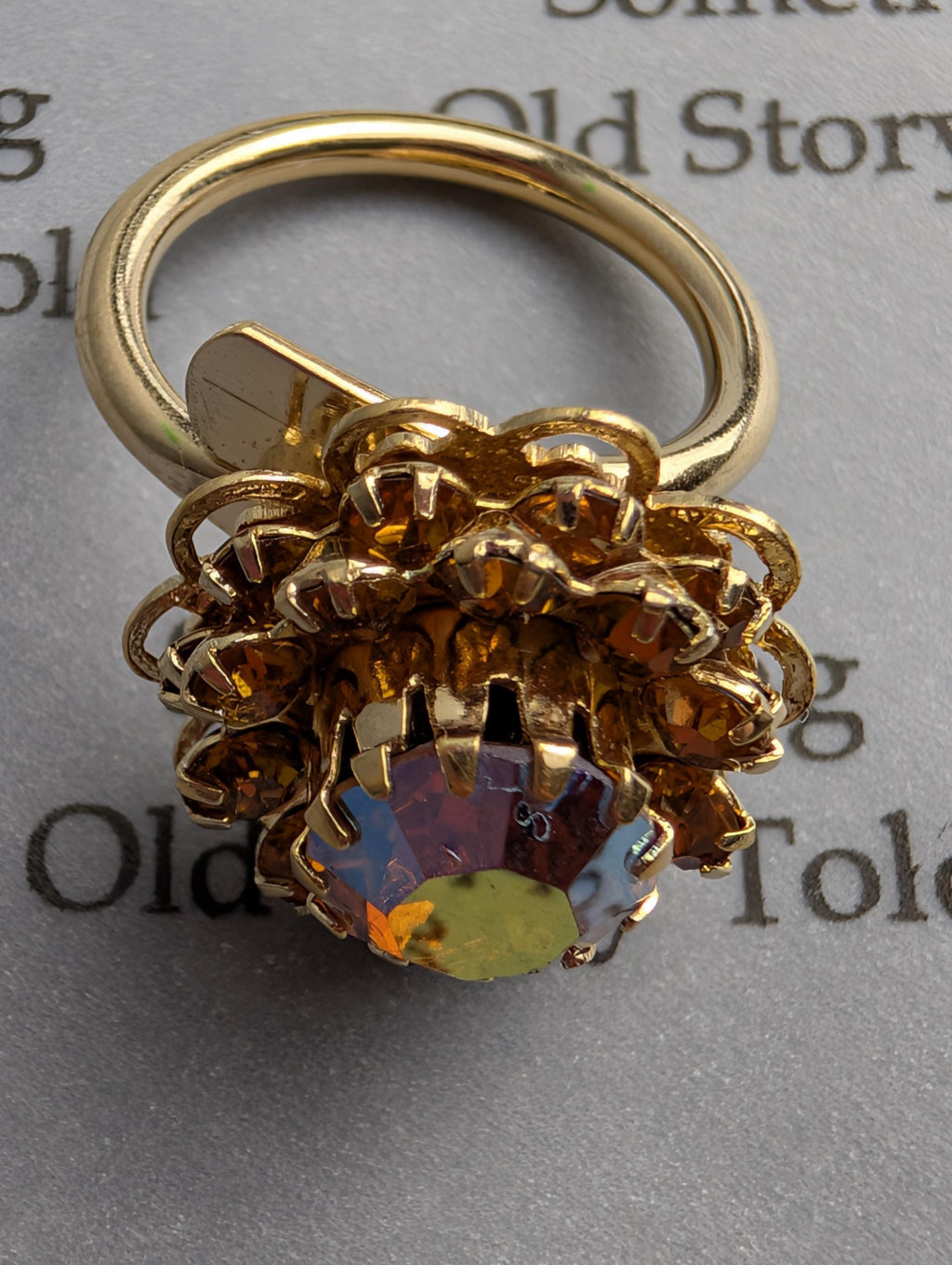 Sarah Coventry Amber Ice Ring | 1960s Aurora Borealis Sunburst Statement (Signed Cov) __etsy:7990898184