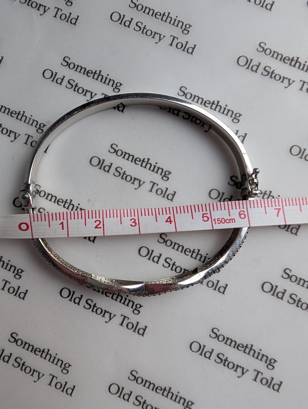 Sterling Silver Infinity Bangle Bracelet, Vintage 925 Clear Cubic Zirconia Twist Hinged Bangle, Box Clasp Safety Latch Bridal Sparkle __etsy:8115856762