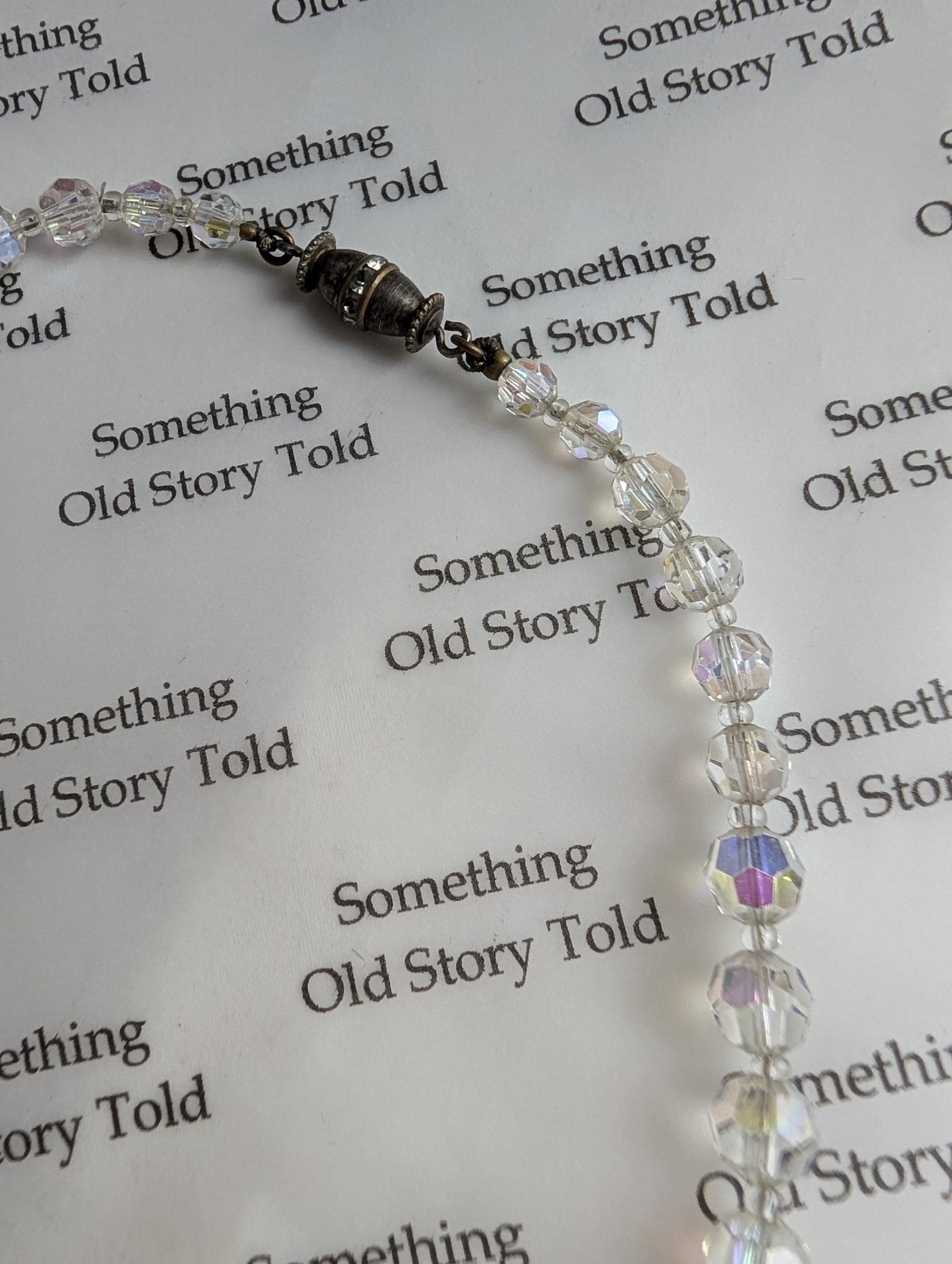 Vintage Aurora Borealis Crystal Choker Necklace, Graduated Faceted Glass Bead Strand, Iridescent Shimmer Necklace, Rhinestone Barrel Clasp __etsy:8171851275