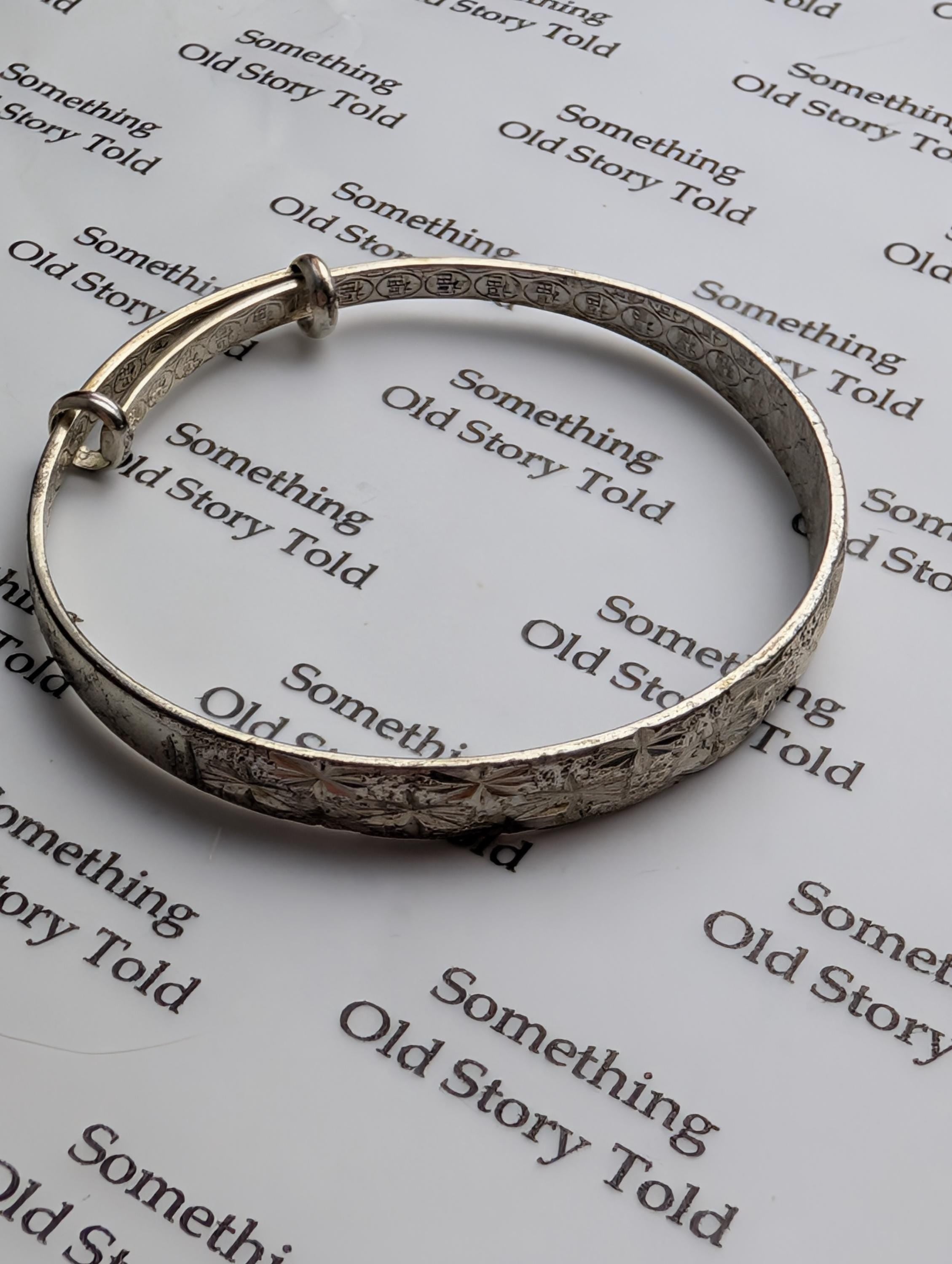 Vintage Chinese Pure Silver Bangle, Fine Silver 999 Adjustable sliding Bracelet, Fu Character Good Fortune Starburst Diamond Cut Bangle __etsy:8142091805