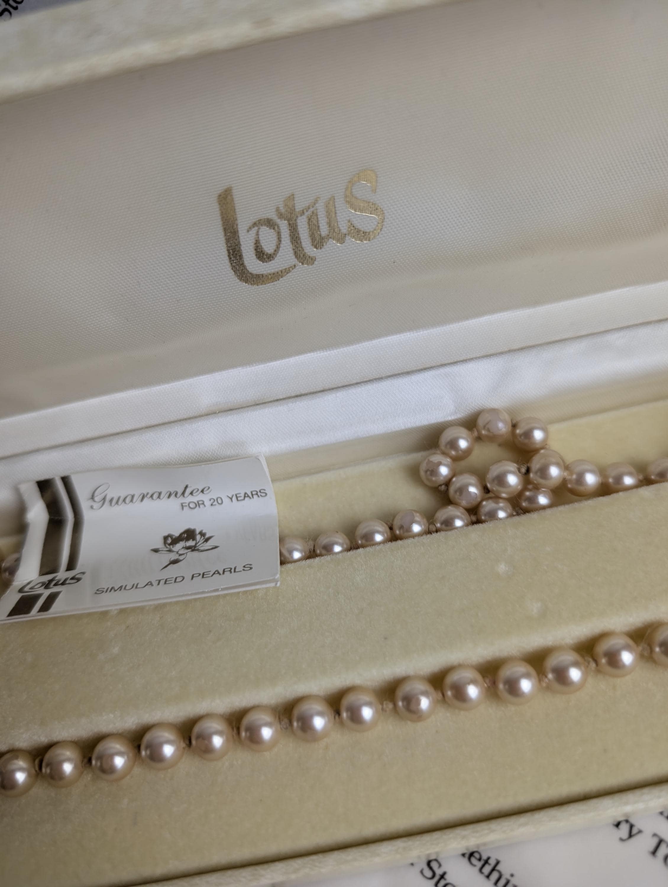 Vintage Lotus Simulated Pearl Necklace, Silver Floral Clasp, Cream Hardshell Box __etsy:8082027054