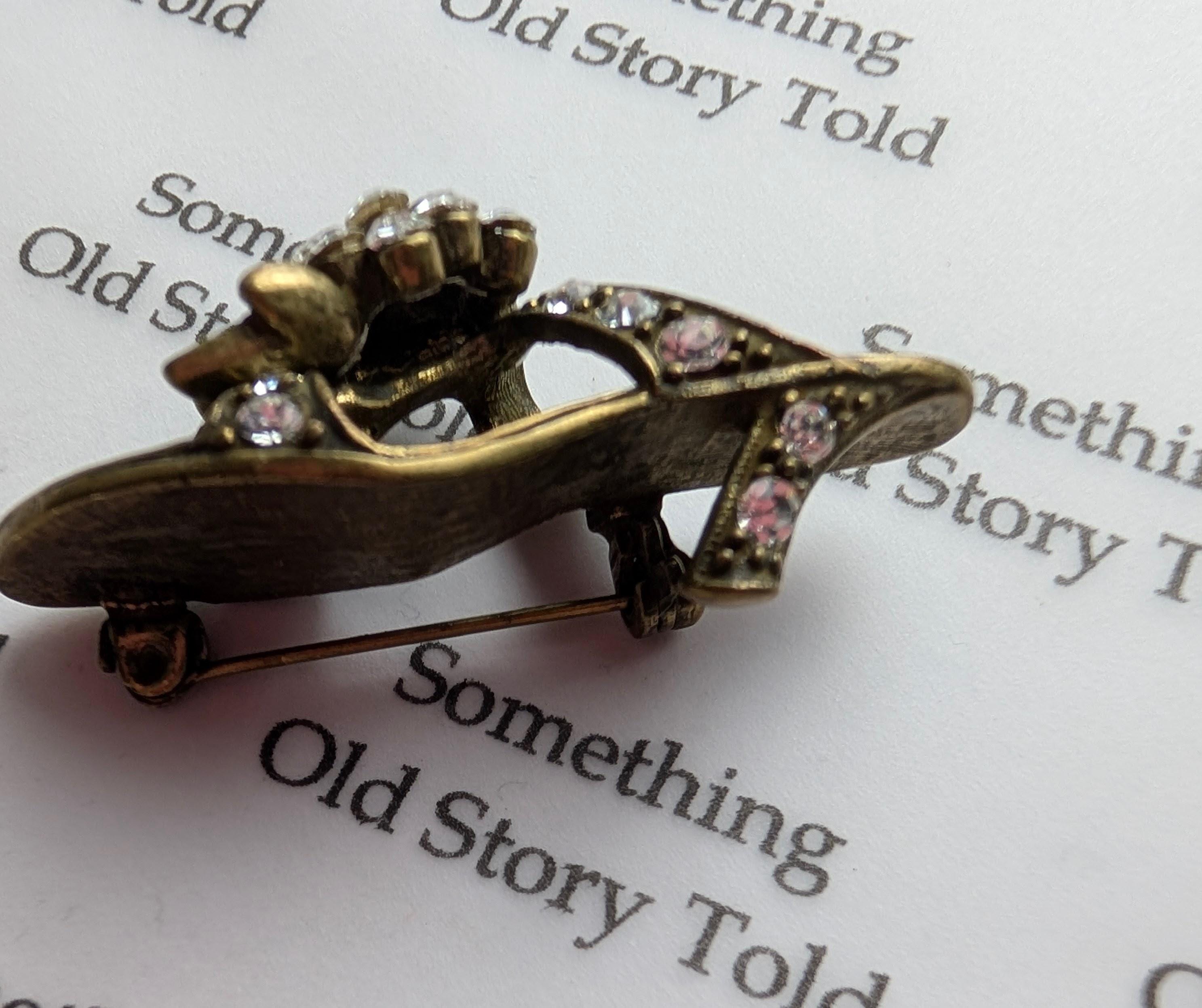 Vintage Rhinestone High Heel Brooch – Antiqued Brass Stiletto Sandal Pin 1980s Costume Jewellery __etsy:8040791152