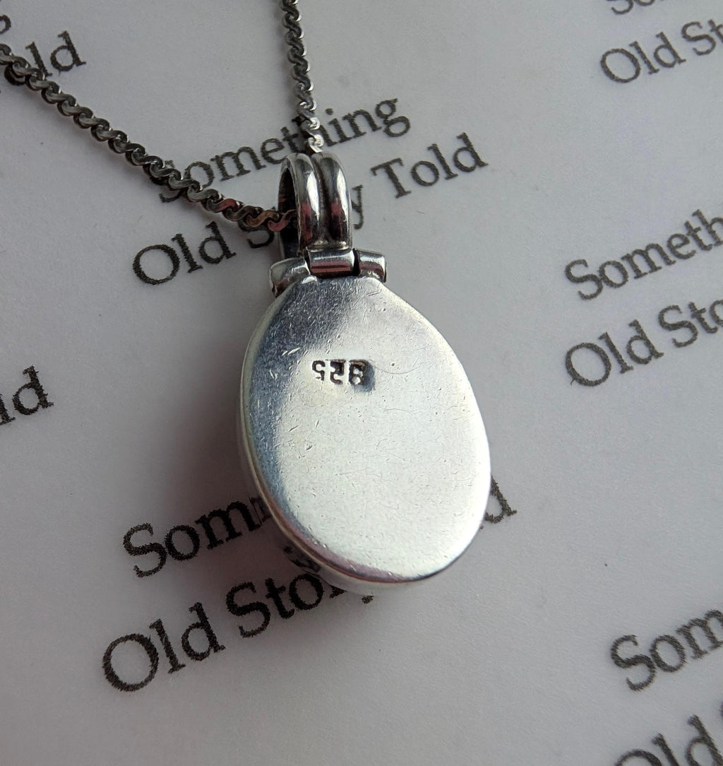 Vintage Sterling Silver Black Onyx Pendant Necklace, Oval Cabochon Bezel Set Medallion, Made in Italy 925 Chain Necklace, Modernist Gift __etsy:8160696589