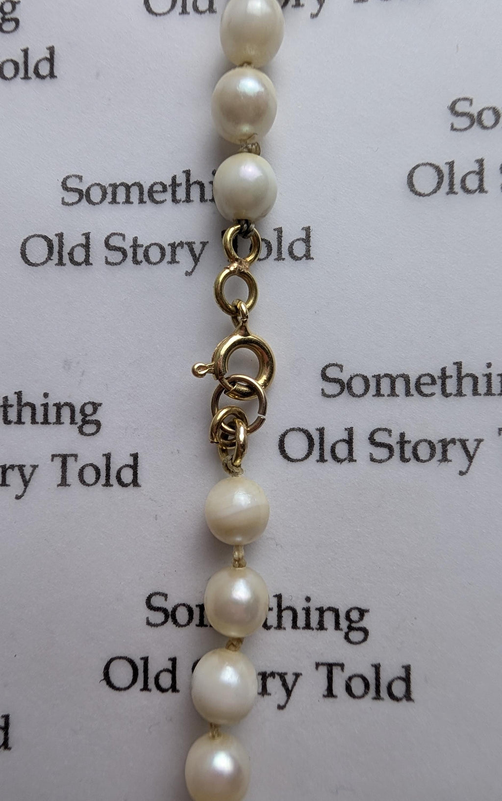 18ct Gold Cultured Pearl Necklace | Hand-Knotted Silk, 21.9g Clasp __etsy:7986412264