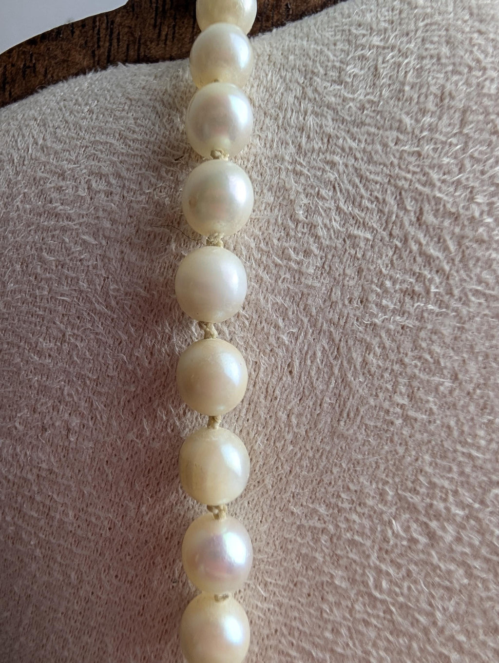 18ct Gold Cultured Pearl Necklace | Hand-Knotted Silk, 21.9g Clasp __etsy:7986412294