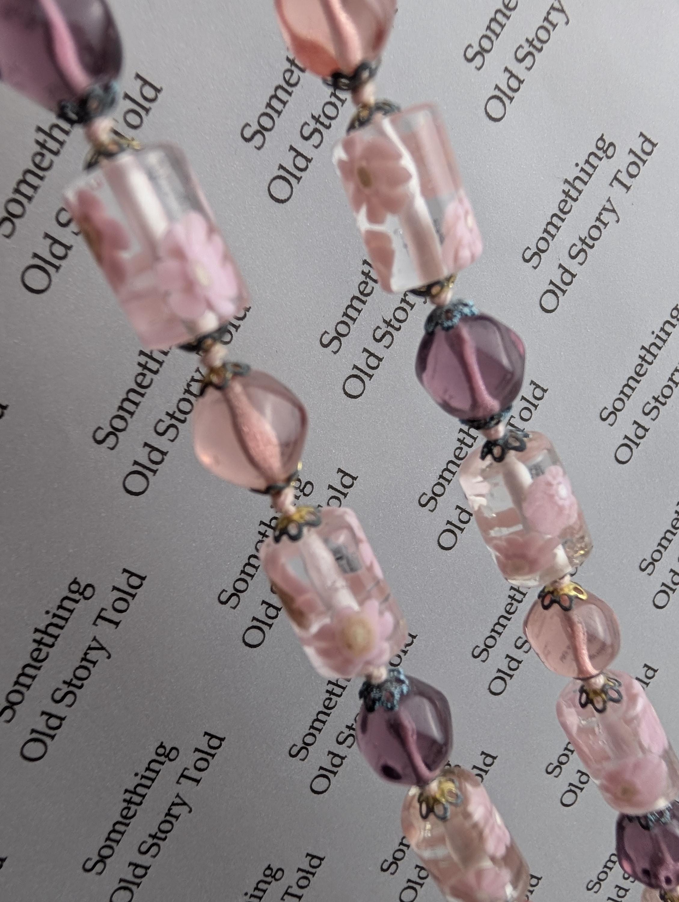 1950s Pink Lampwork Glass Necklace | Floral Art Beads, Brass Clasp __etsy:8046234691