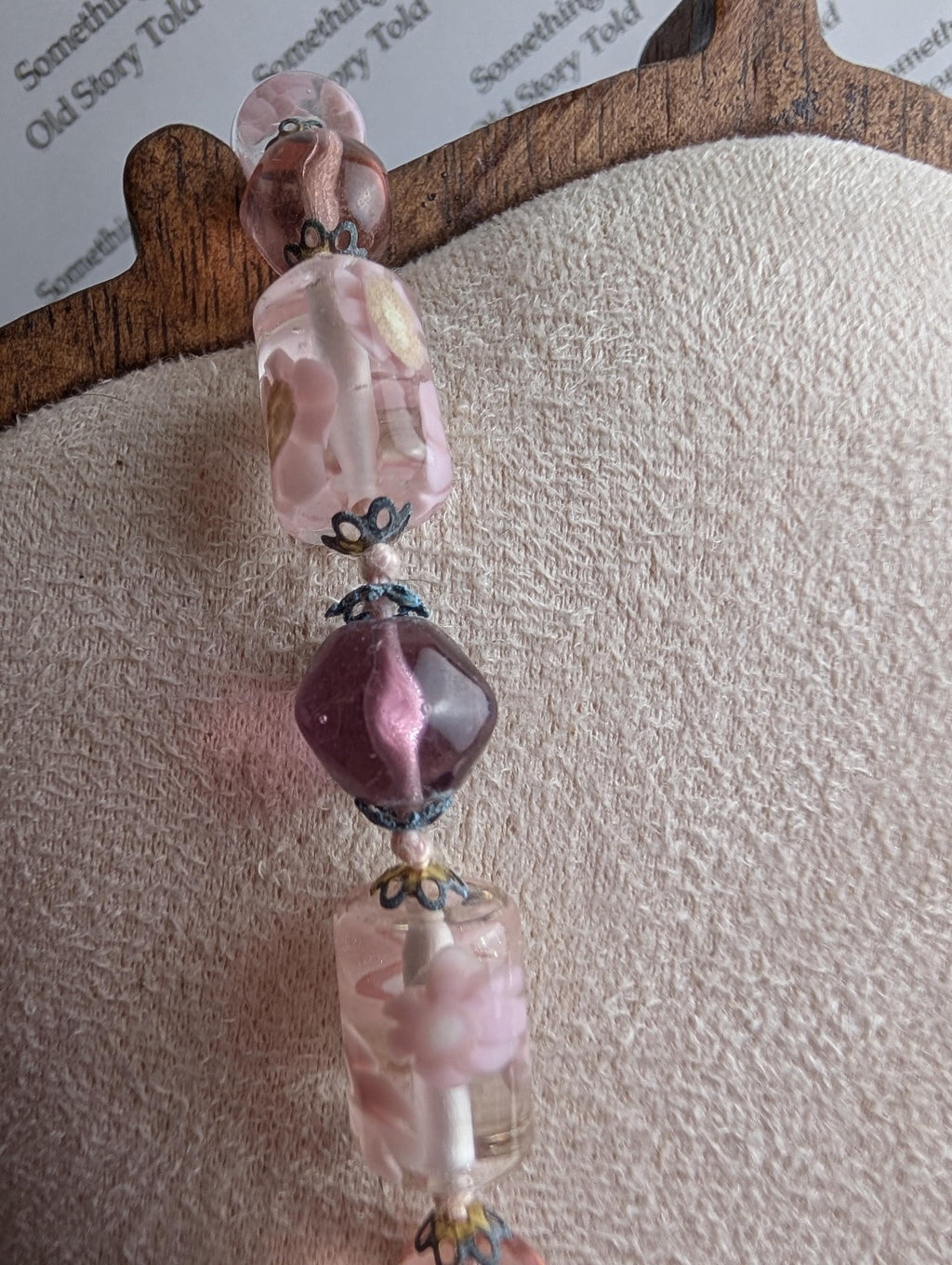 1950s Pink Lampwork Glass Necklace | Floral Art Beads, Brass Clasp __etsy:8046234697